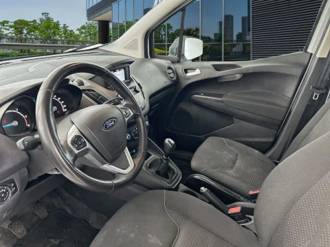 Ford Transit Courier Van 1.5 TDCi 71kW Trend
