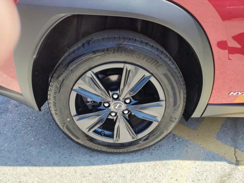 Lexus UX 2.0 250h Executive