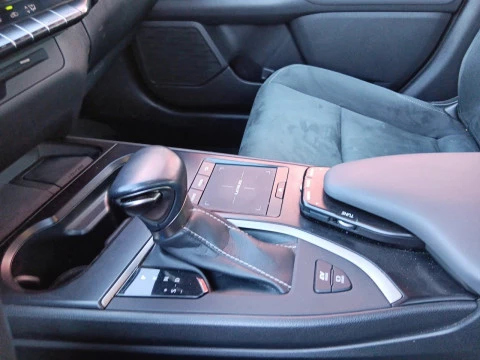 Lexus UX 2.0 250h Executive