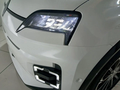 Renault R5 E-Tech 5 E-TECH 100% ELECTRICO iconic cinq 110 kW (150 CV) autonomia confort