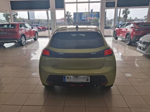 Peugeot 208 1.2 GASOLINA 100CV ALLURE 5P