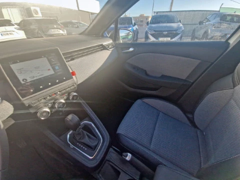 Renault Clio Techno full hybrid E-Tech 145 (103Kw)