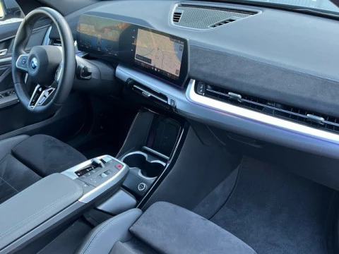 BMW iX2 eDrive20 150 kW (204 CV)