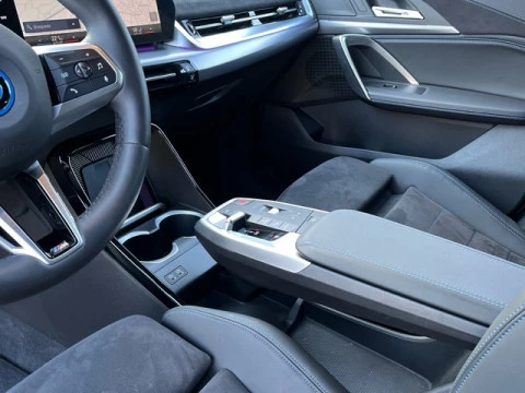BMW iX2 eDrive20 150 kW (204 CV)
