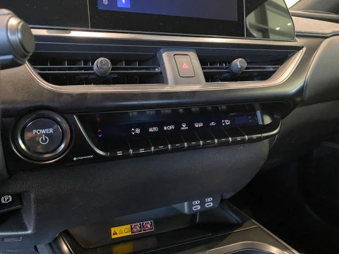 Lexus UX 2.0 300h F Sport