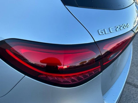 Mercedes-Benz GLC  220 d 4MATIC