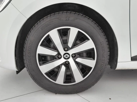Renault Clio   TCe Equilibre 67kW