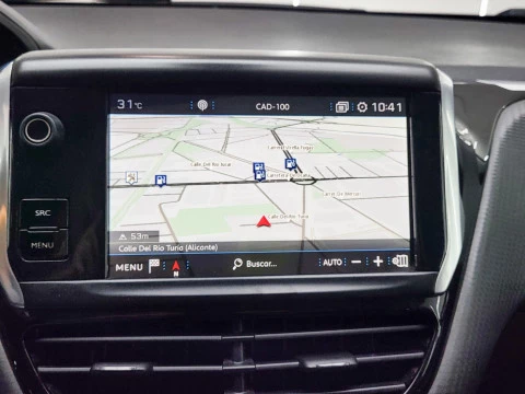 Peugeot 2008 Allure BlueHDi 120 S&S EAT6