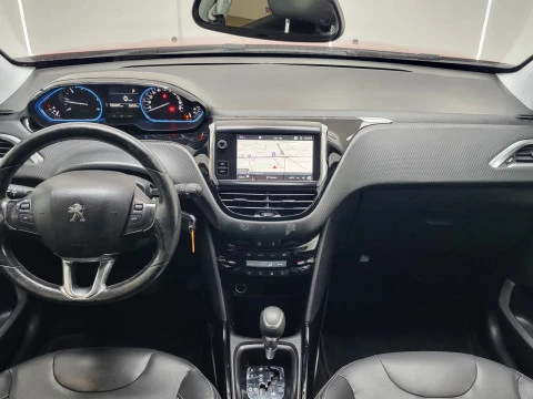 Peugeot 2008 Allure BlueHDi 120 S&S EAT6