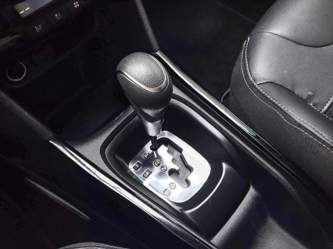 Peugeot 2008 Allure BlueHDi 120 S&S EAT6