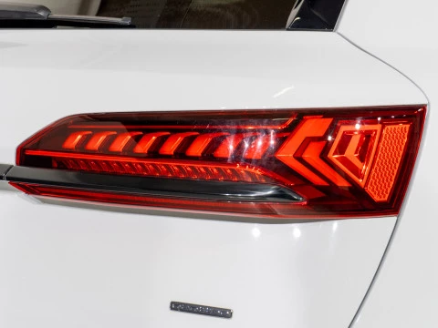 Audi Q7 Black line 45 TDI 170kW (232CV) qua. ti.