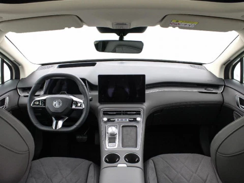 MG3 BEV 77KWH LUXURY 245 5P