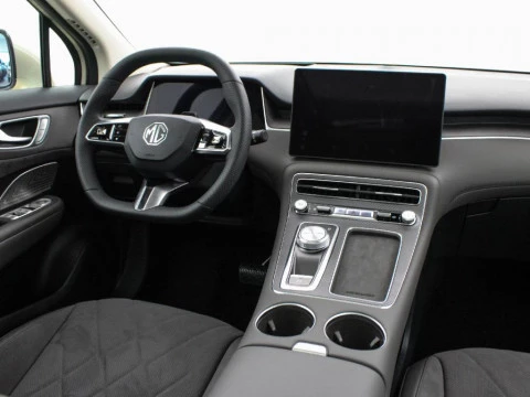 MG3 BEV 77KWH LUXURY 245 5P