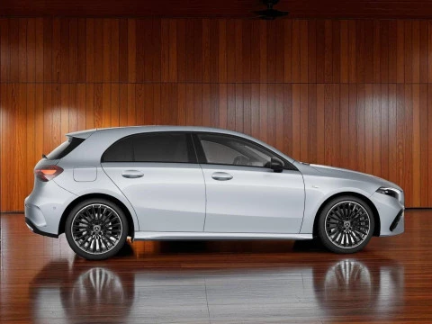 Mercedes-Benz Clase A A 250 e con tecnologia hibrida EQ