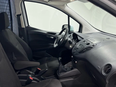 Ford Tourneo Courier 1.5 TDCi 75cv Trend