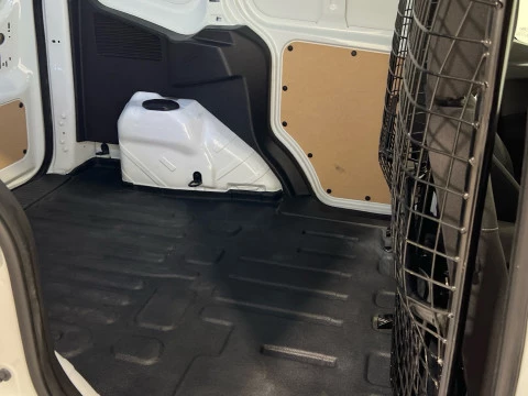 Ford Tourneo Courier 1.5 TDCi 75cv Trend