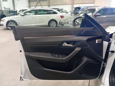 Peugeot 508 5P Active Pack BlueHDi 130 S&S EAT8