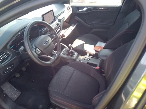 Ford Focus 1.0 Ecoboost MHEV 92kW ST-Line