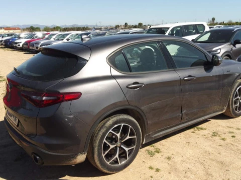 Alfa Romeo Stelvio 2.2 Diésel 140kW (190CV) Sprint RWD