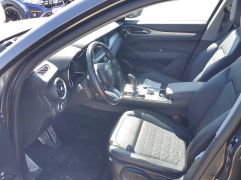 Alfa Romeo Stelvio 2.2 Diésel 140kW (190CV) Sprint RWD