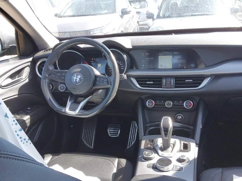 Alfa Romeo Stelvio 2.2 Diésel 140kW (190CV) Sprint RWD