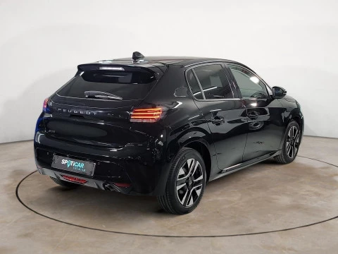 Peugeot 208 Allure HYBRID 110 eDCS6