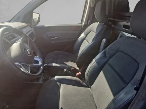 Renault Express Confort 1.5 Blue dCi 70 kW (95 cv)