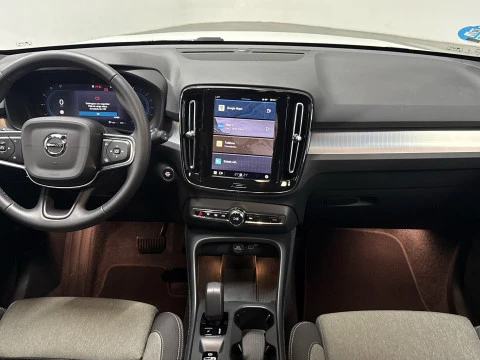 Volvo XC40 XC40 Core, B3 Mild Hybrid, Gasolina