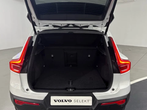 Volvo XC40 XC40 Core, B3 Mild Hybrid, Gasolina