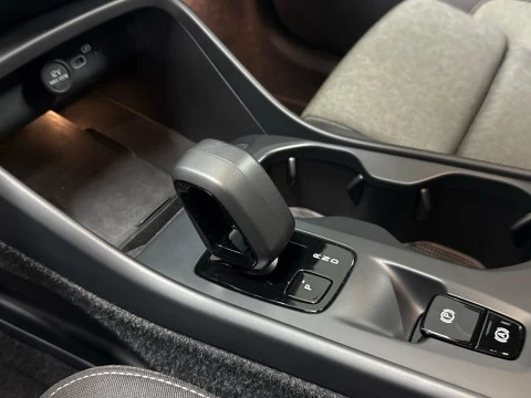 Volvo XC40 XC40 Core, B3 Mild Hybrid, Gasolina