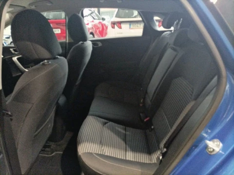 Kia Ceed 1.0 T-GDi 74kW (100CV) Drive