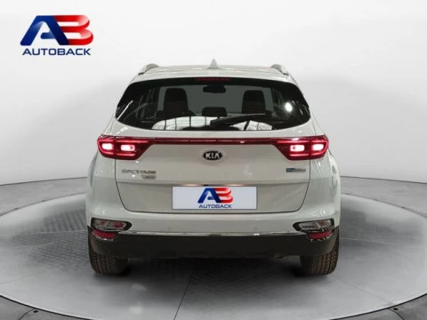 Kia Sportage 1.6 MHEV Business 100kW (136CV) 4x4