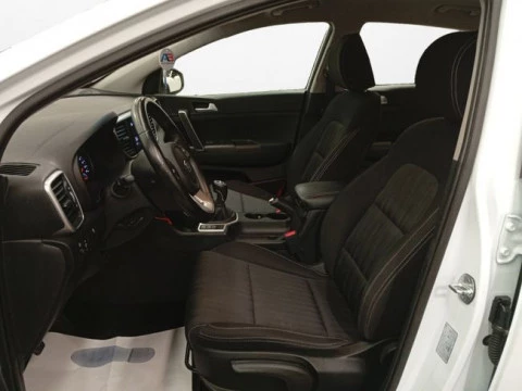 Kia Sportage 1.6 MHEV Business 100kW (136CV) 4x4