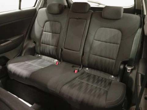 Kia Sportage 1.6 MHEV Business 100kW (136CV) 4x4