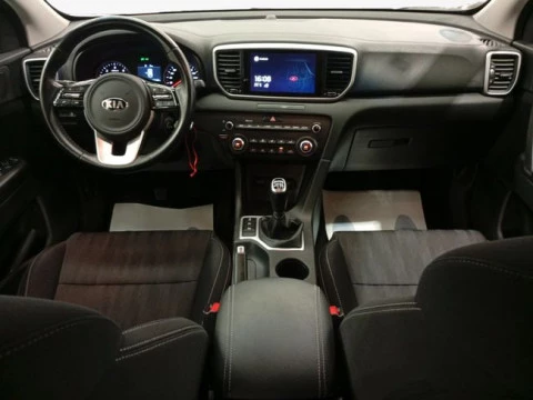 Kia Sportage 1.6 MHEV Business 100kW (136CV) 4x4