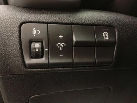 Kia Sportage 1.6 MHEV Business 100kW (136CV) 4x4