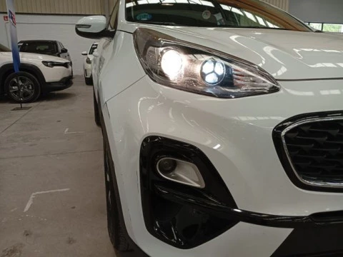 Kia Sportage 1.6 MHEV Business 100kW (136CV) 4x4