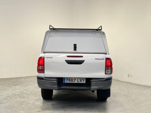 Toyota Hilux 2.4 D-4D Cabina Doble GX Plus