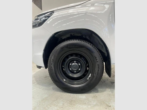 Toyota Hilux 2.4 D-4D Cabina Doble GX Plus