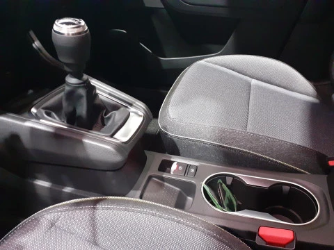 Renault Captur  Gasolina/gas  TCe Techno 74kW GLP