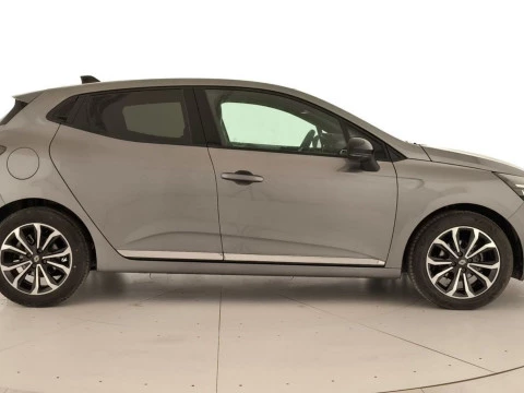 Renault Clio techno Eco-G 100cv (74kW)