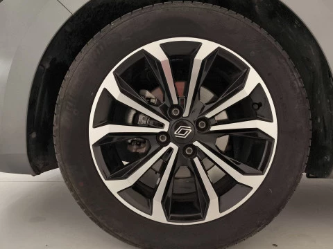 Renault Clio techno Eco-G 100cv (74kW)