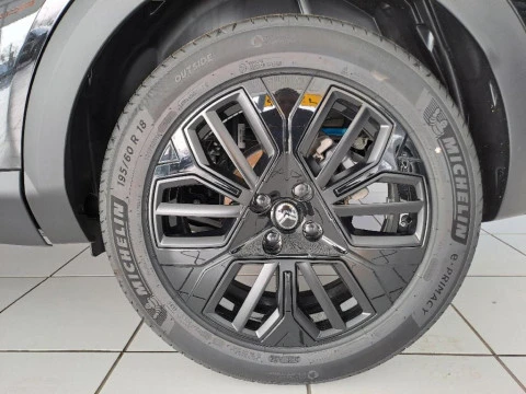 Citroën C4 1.2 HYBRID MHEV 145 EDCS6 COLLECTION 5P