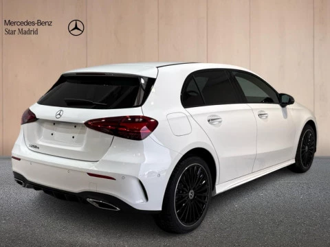 Mercedes-Benz Clase A A 250 e con tecnologia hibrida EQ