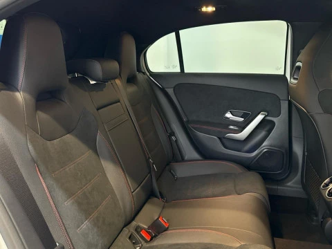 Mercedes-Benz Clase A A 250 e con tecnologia hibrida EQ
