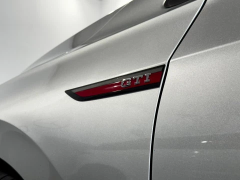 Volkswagen Golf GTI Clubsport 2.0 TSI 221kW (300CV) DSG
