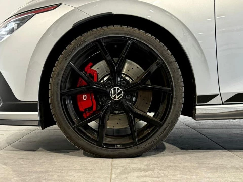 Volkswagen Golf GTI Clubsport 2.0 TSI 221kW (300CV) DSG