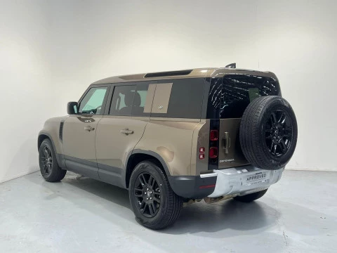 Land Rover Defender 3.0 D300 S 110 Auto 4WD MHEV