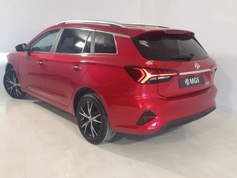 MG5 Long Range Luxury