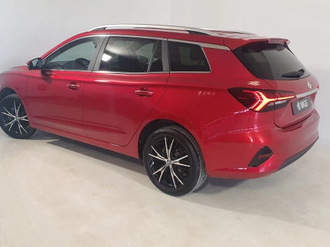 MG5 Long Range Luxury